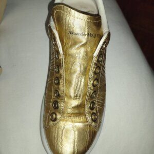 Alexander McQueen sneakers no laces